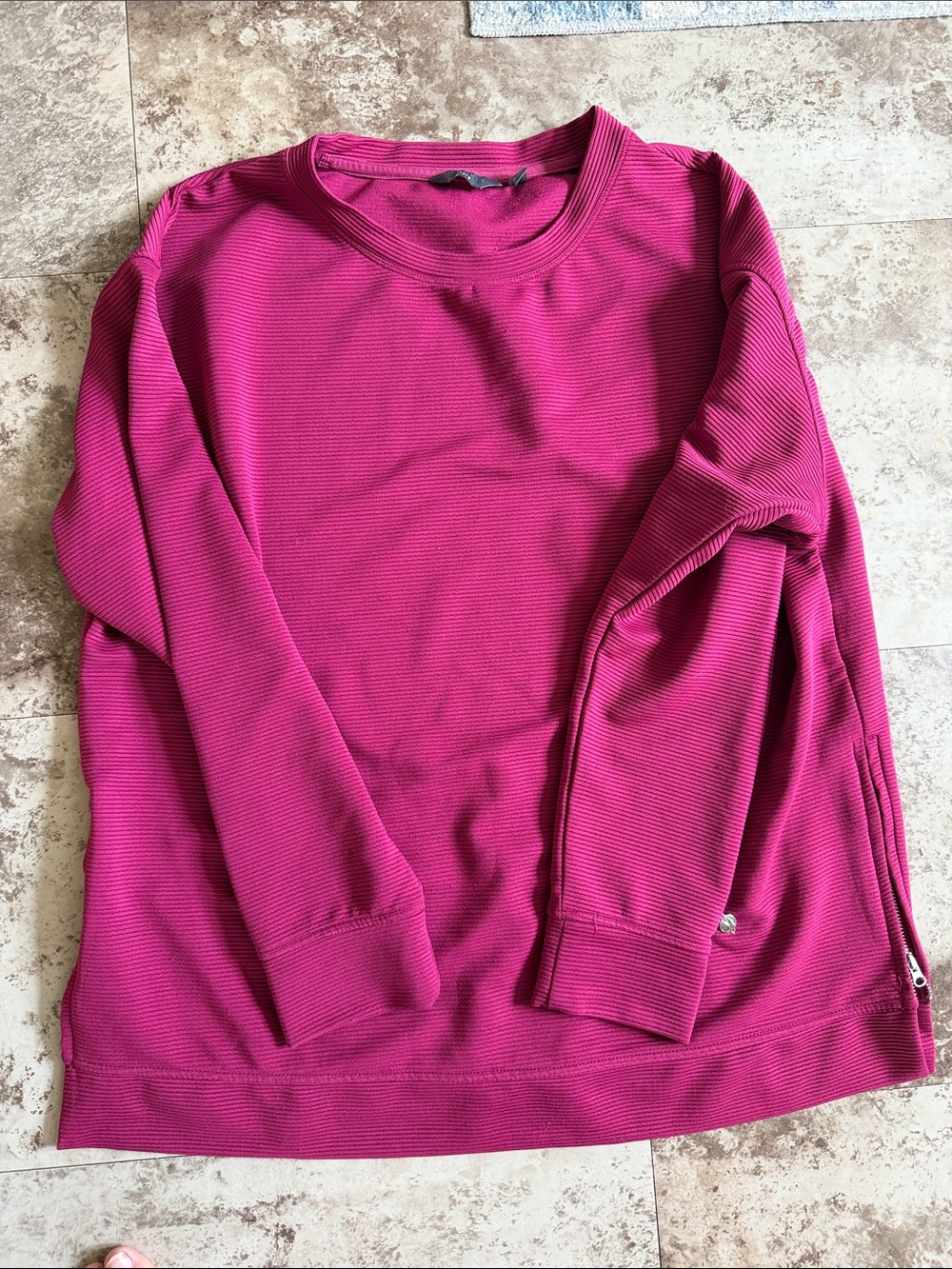 Danskin Vibrant Fuchsia Ribbed Pullover